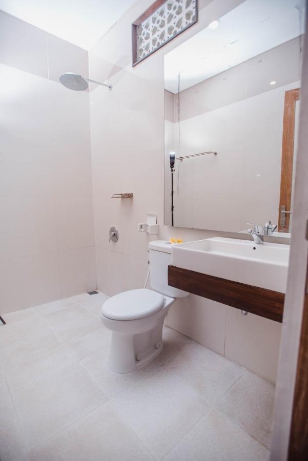 Acala Hostel & Reef Bar Toyapakeh Dış mekan fotoğraf