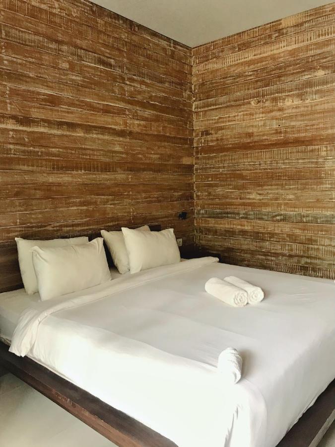 Acala Hostel & Reef Bar Toyapakeh Dış mekan fotoğraf